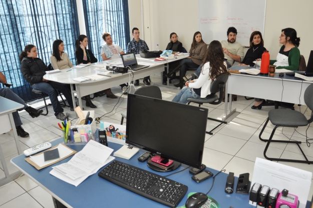 Equipe da Gestão Ambiental da BR-116/392 durante seminário interno de comunicação - 10 de setembro de 2012