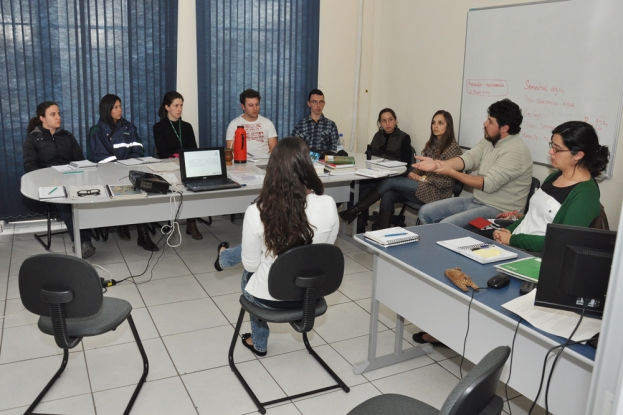 Cauê Canabarro, Coordenador dos Programas de Comunicação Social e Educação Ambiental, comenta sobre a importância da comunicação no trabalho da equipe de gestão ambiental - 10 de setembro de 2012