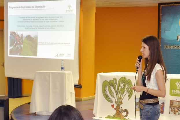 Palestra do I Seminário Gestão Ambiental de Caminhos. Eng. Ftal. Débora Sartori  (STE) - 12 de dezembro de 2012