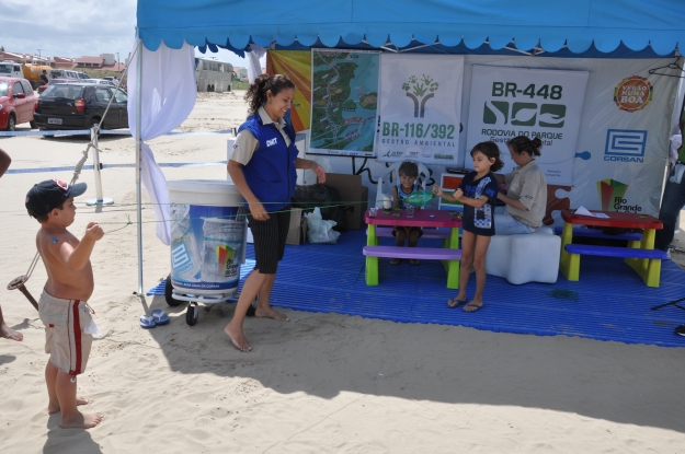 Participação da Gestão Ambiental da BR-116/392, BR-116 e BR-448 no projeto Verão Numa Boa.