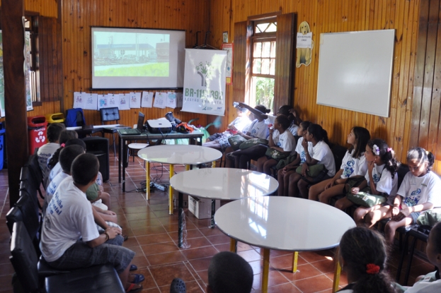 Atividade de Educação Ambiental com a Patrulha Mirim no Cassino - 07 de fevereiro de 2013