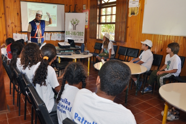 Atividade de Educação Ambiental com a Patrulha Mirim no Cassino - 08 de fevereiro de 2013