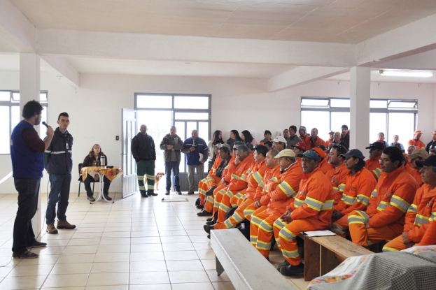 A equipe da Gestão Ambiental falou sobre o descarte correto dos resíduos para os colaboradores do Lote 1B.