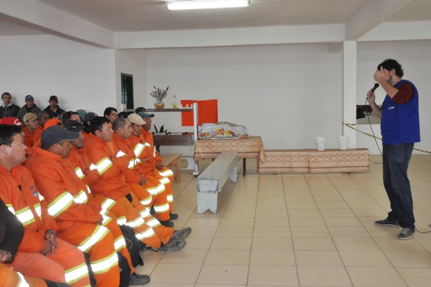 A equipe da Gestão Ambiental falou sobre o descarte correto dos resíduos para os colaboradores do Lote 1B.