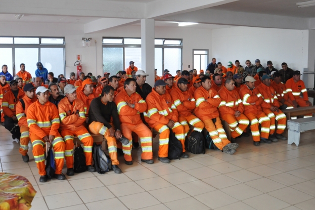 A equipe da Gestão Ambiental falou sobre o descarte correto dos resíduos para os colaboradores do Lote 1B.