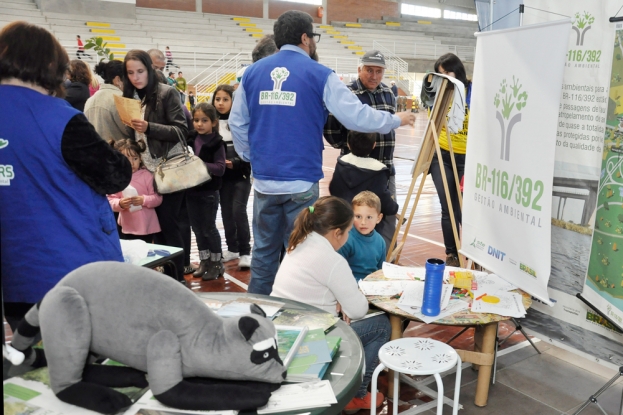 DNIT participa de evento comemorativo ao Dia Nacional da Construção Social