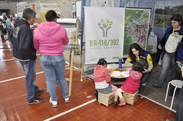 DNIT participa de evento comemorativo ao Dia Nacional da Construção Social