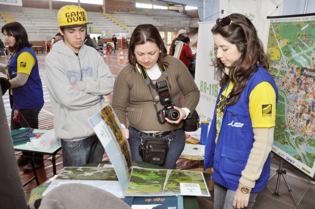 DNIT participa de evento comemorativo ao Dia Nacional da Construção Social