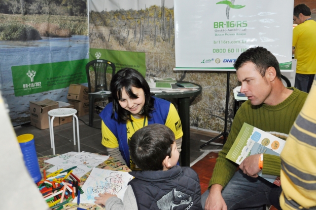 DNIT participa de evento comemorativo ao Dia Nacional da Construção Social