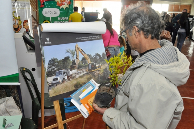 DNIT participa de evento comemorativo ao Dia Nacional da Construção Social