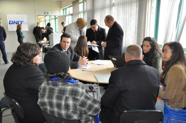Moradores lindeiros à rodovia participaram dos primeiros dias de audiências  - Dia 26 de agosto de 2013
