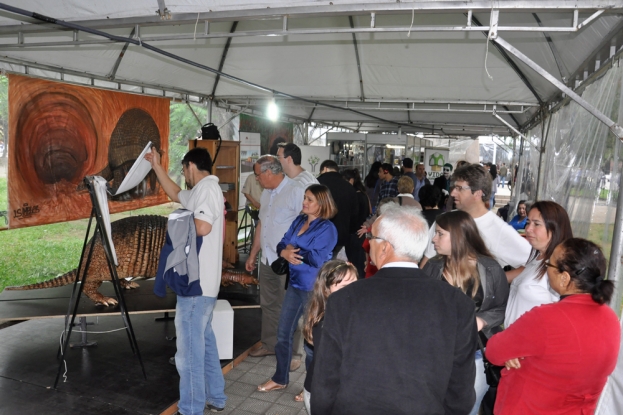 Estande da Gestão Ambiental na 42ª Feira do Livro de Pelotas - 02 de novembro de 2014.