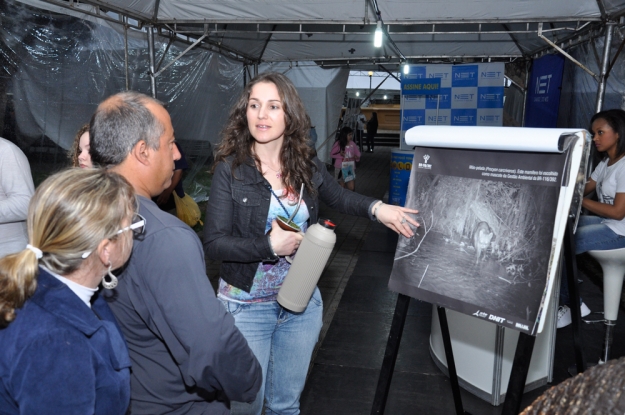 Estande da Gestão Ambiental na 42ª Feira do Livro de Pelotas - 02 de novembro de 2014.