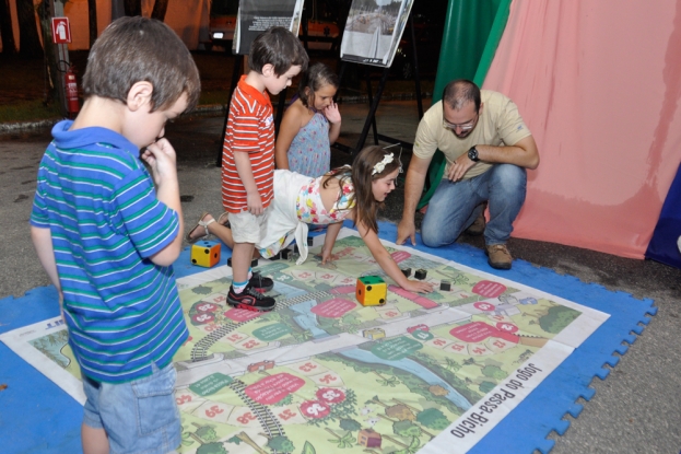 Estande da Gestão Ambiental na 42ª Feira do Livro da FURG - Rio Grande _ 28 de janeiro de 2015.