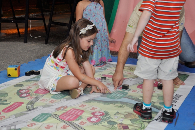 Estande da Gestão Ambiental na 42ª Feira do Livro da FURG - Rio Grande _ 28 de janeiro de 2015.