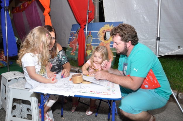 Estande da Gestão Ambiental na 42ª Feira do Livro da FURG - Rio Grande _ 31 de janeiro de 2015.
