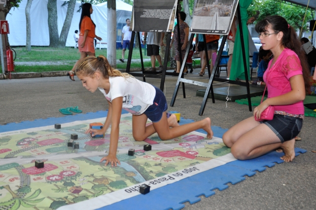 Estande da Gestão Ambiental na 42ª Feira do Livro da FURG - Rio Grande _ 31 de janeiro de 2015.