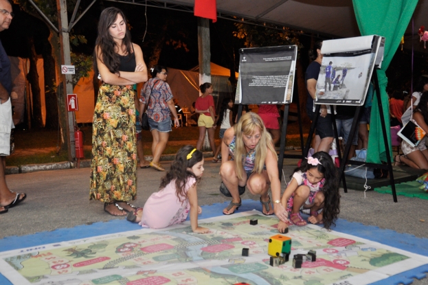 Estande da Gestão Ambiental na 42ª Feira do Livro da FURG - Rio Grande _ 02 de fevereiro de 2015.